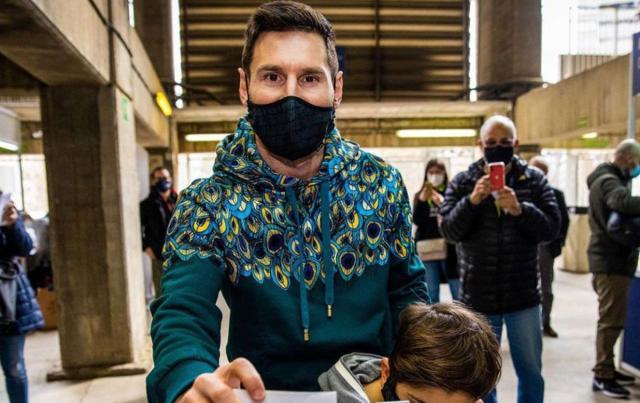 1615205045726042156.jpeg messi-vota.jpeg